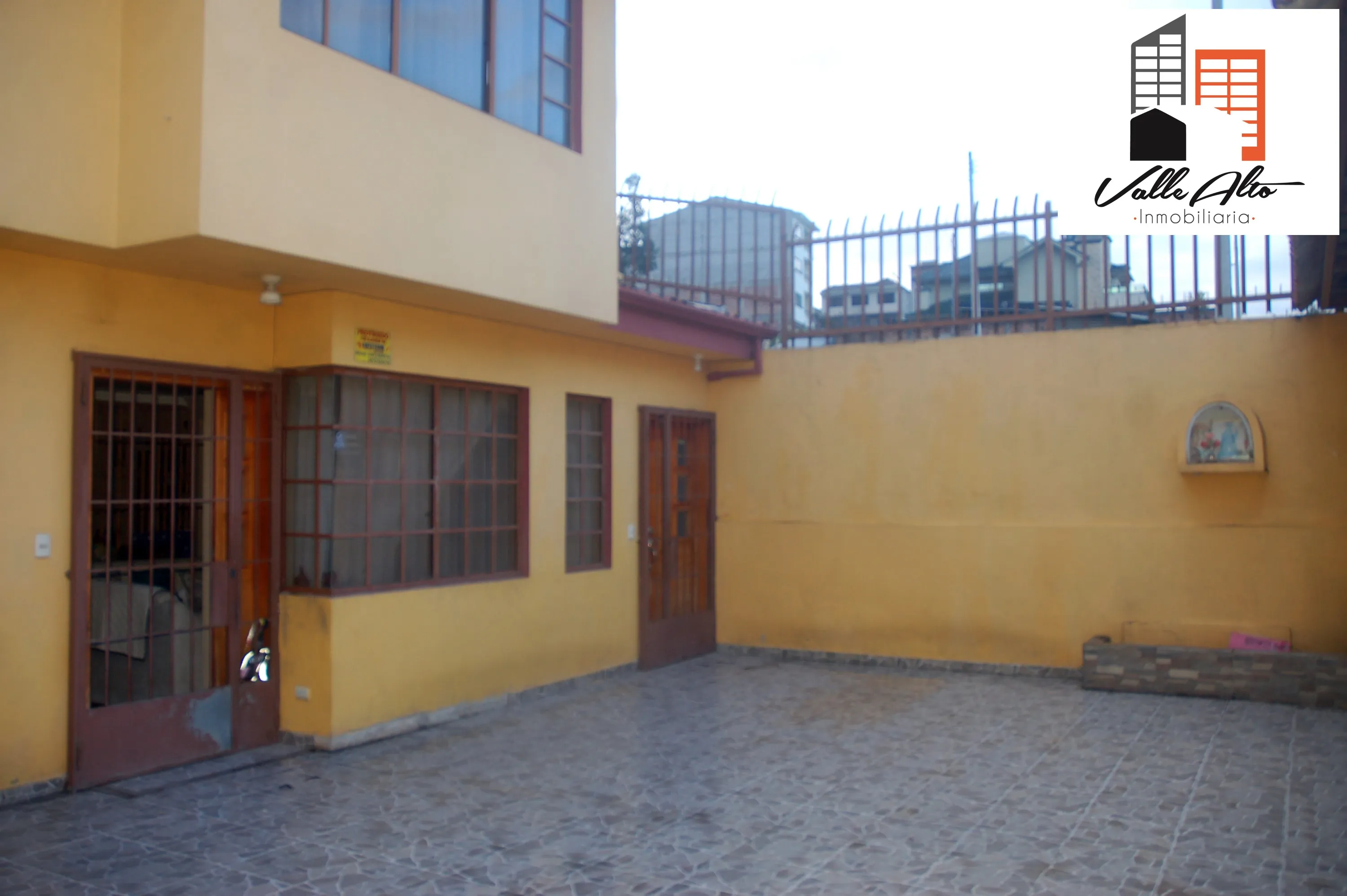 CASA DE DOS DEPARTAMENTOS EN MISICATA. - 3