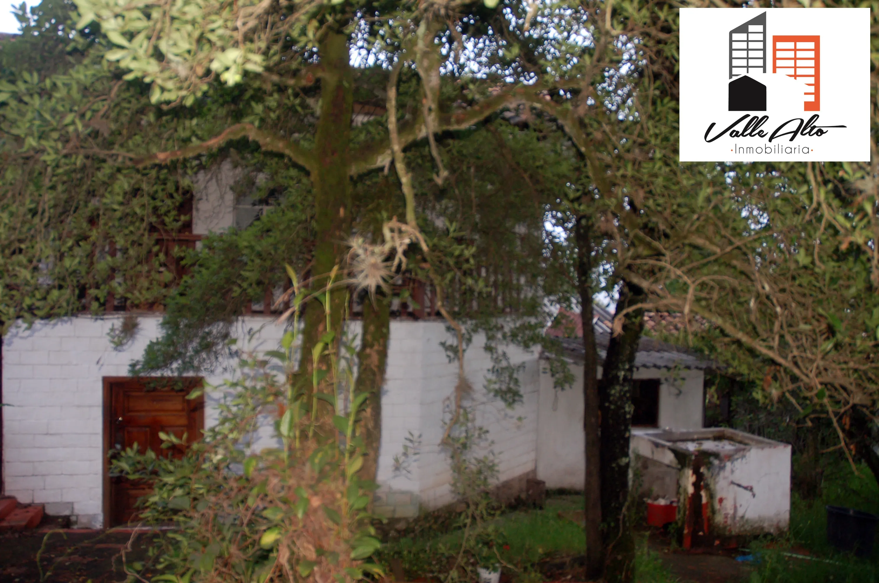 TERRENO AMPLIO EN MIRAFLORES, IDEAL PARA PROYECTO INMOBILIARIO. - 3