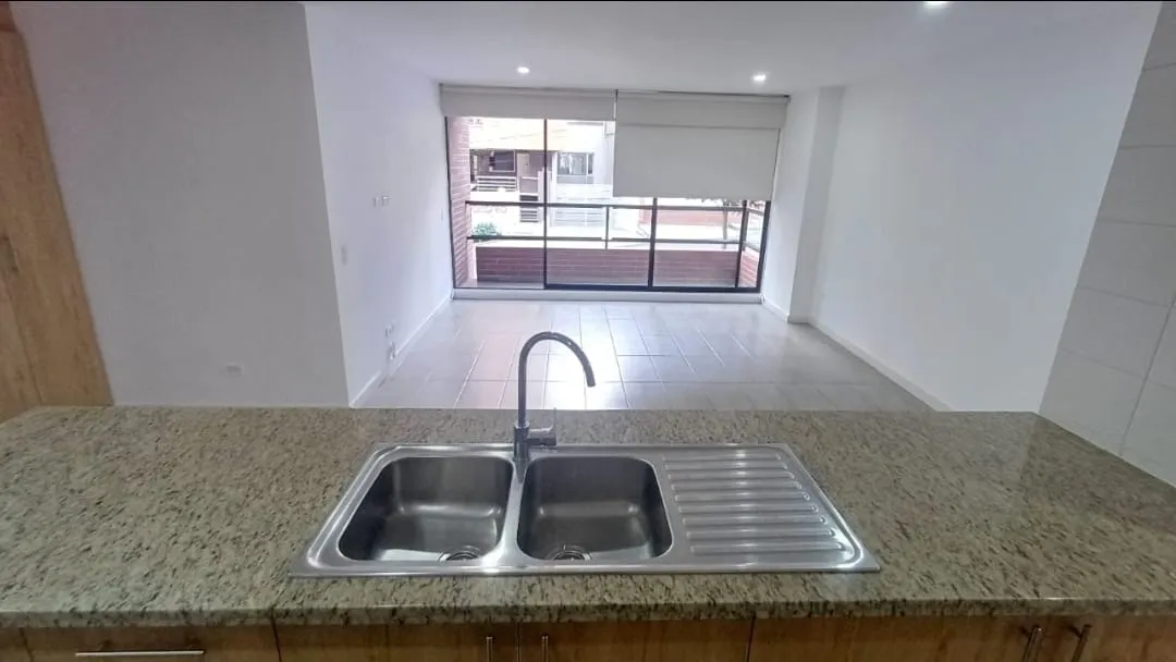 EN VENTA DEPARTAMENTO 2 HABITACIONES, GARAJE, BALCÓN _ SECTOR BOSMEDIANO — foto 9