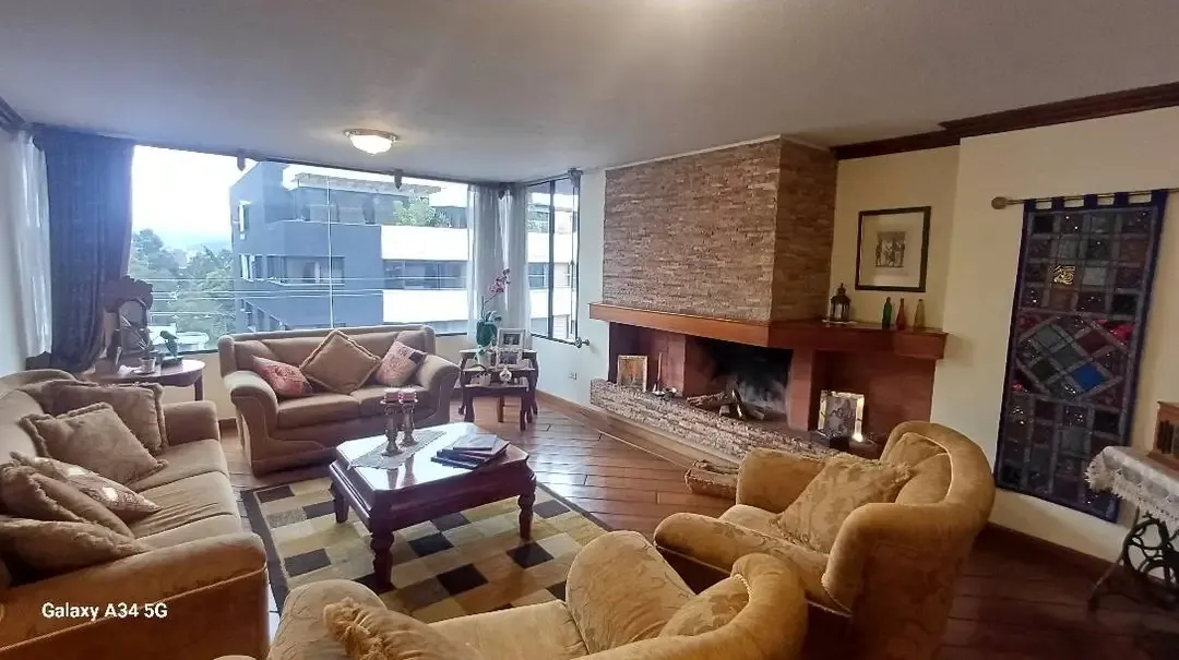 EN VENTA DEPARTAMENTO 4 HABÍTACIONES + ESTUDIO+ 2 GARAJES_ QUITO TENIS — foto 3
