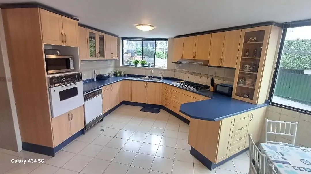 EN VENTA DEPARTAMENTO 4 HABÍTACIONES + ESTUDIO+ 2 GARAJES_ QUITO TENIS — foto 8