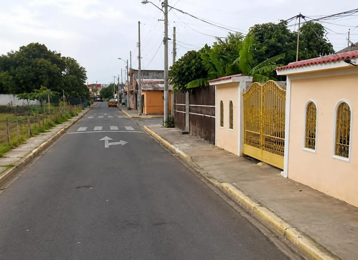 Terreno en Venta — 260 m²  CDLA. ITALIANA, SALINAS - 3