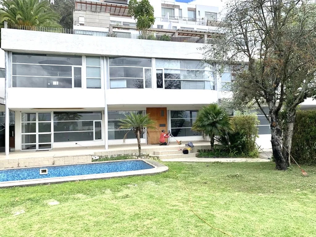 Casa de 4 habitaciones en Cumbayá - 2