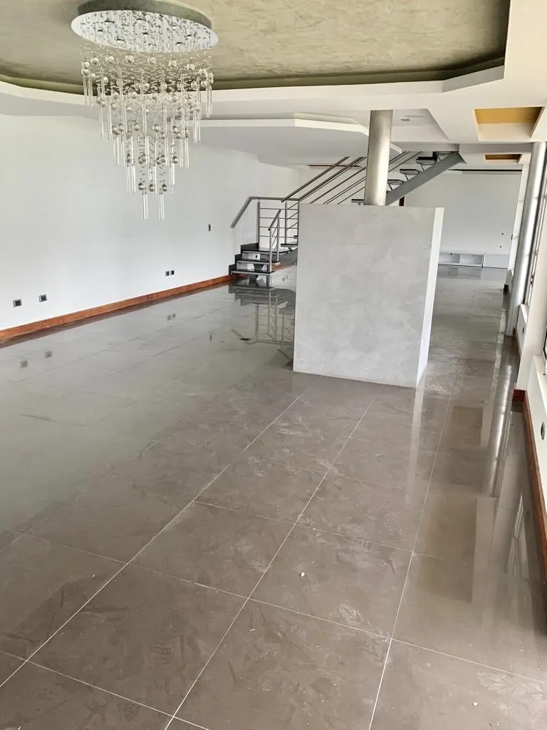 Casa de 4 habitaciones en Cumbayá - 5