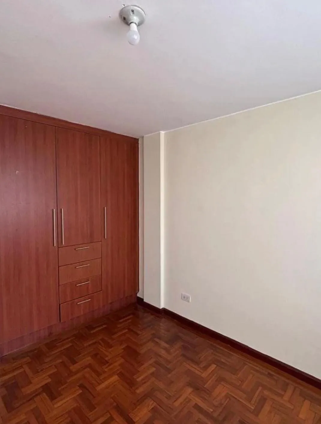 VENTA DE CASA CARCELÉN ALTO SECTOR COLEGIO ISM - 2