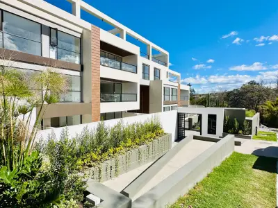 PENTHOUSE D402 | ARMONNIA II – Cumbayá