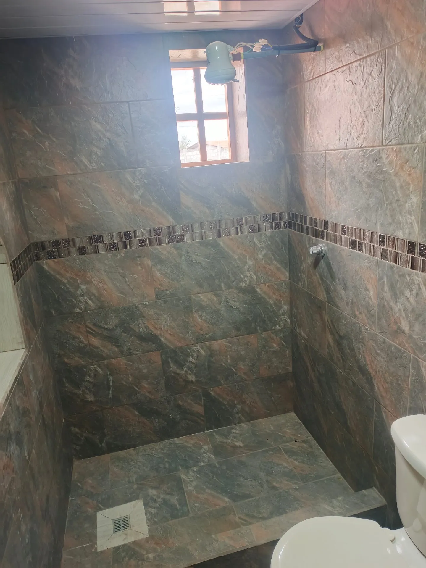 ¡GRAN OPORTUNIDAD! 2 CASAS EN VENTA EN ASCÁZUBI, A POCOS MINUTOS DE EL QUINCHE 🇪🇨 — foto 7