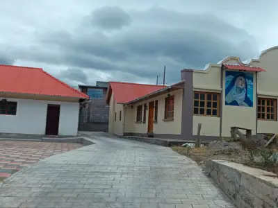 ¡GRAN OPORTUNIDAD! 2 CASAS EN VENTA EN ASCÁZUBI, A POCOS MINUTOS DE EL QUINCHE 🇪🇨