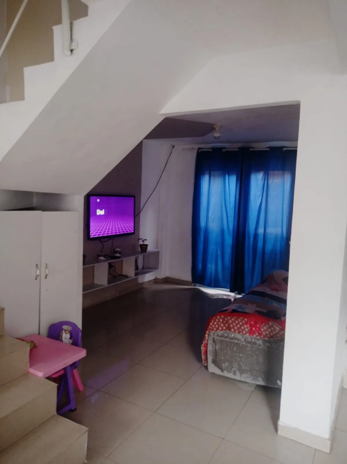 🏠 VENTA URGENTE – CASA DE 2 PISOS EN VILLA DEL REY, DAULE 📍 Urbanización Villa del Rey – Etapa Felipe 🏡 Modelo Palacio 3, con ampliaciones 💰 USD 85.000 NEGOCIABLES - 4