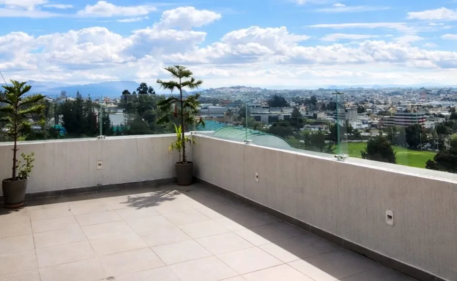Penthouse en el Quito Tenis - Amplia terraza con BBQ, 3 dormitorios - 17