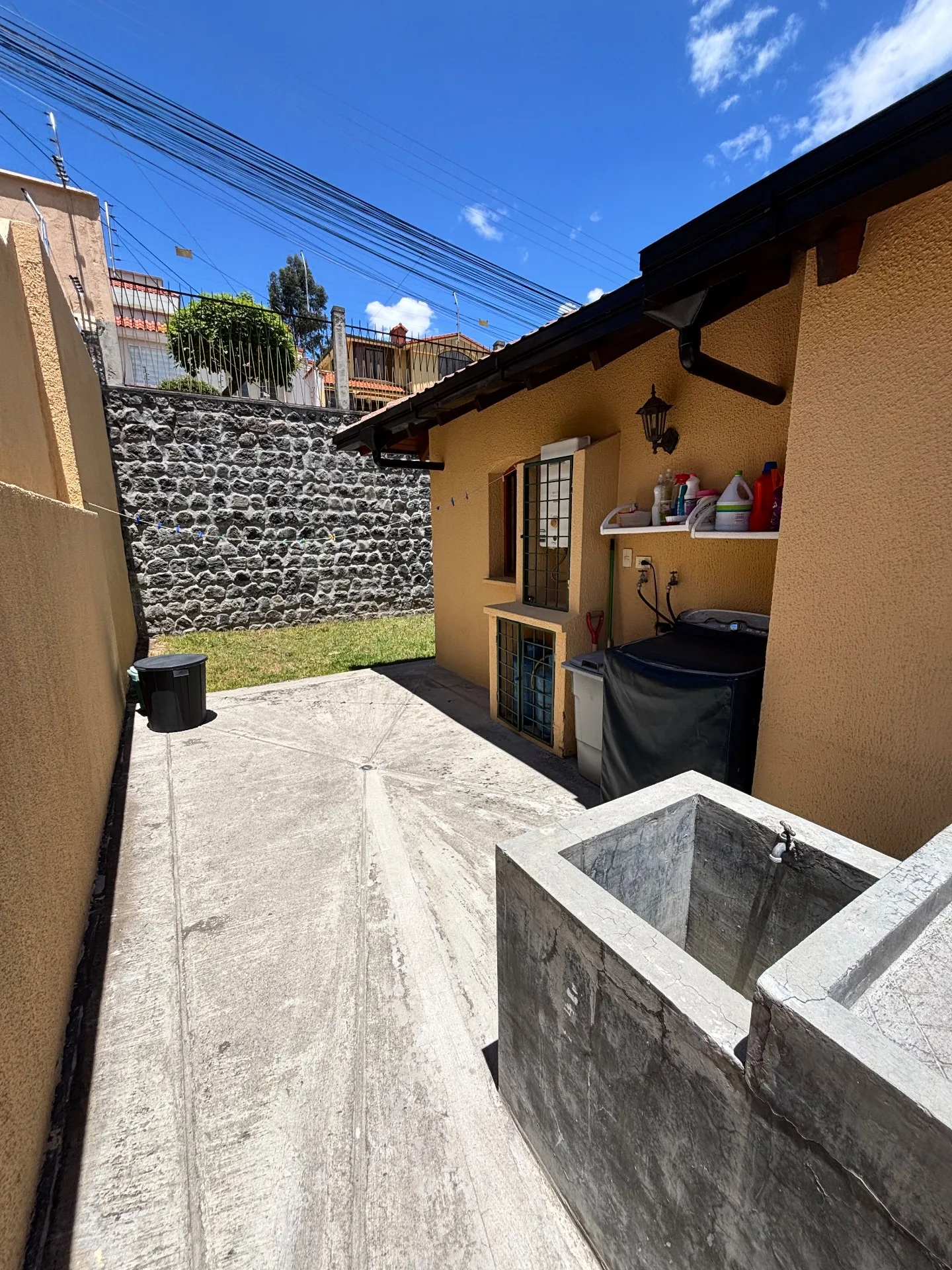 Casa en venta - La Armenia 1 (Valle de Los Chillos) - 19