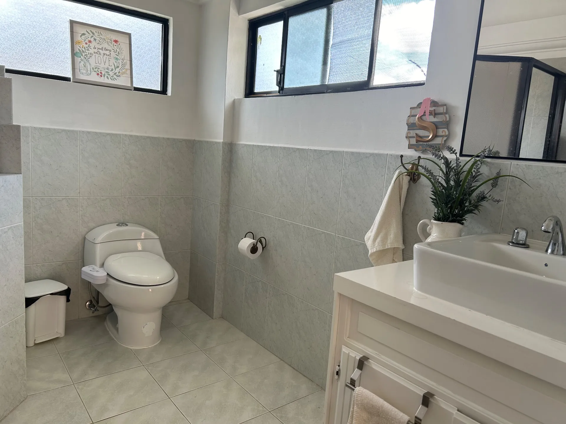 CASA EN VENTA EN URBANIZACIÓN LA COLINA ( frente a la universidad ESPE) VALLE DE LOS CHILLOS - 11