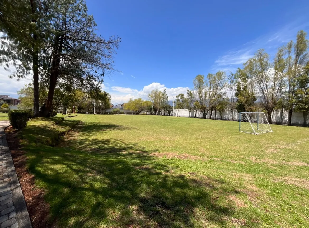 Casa de 1 planta en venta, urb privada-Playa Chica/Valle de los Chillos — foto 11
